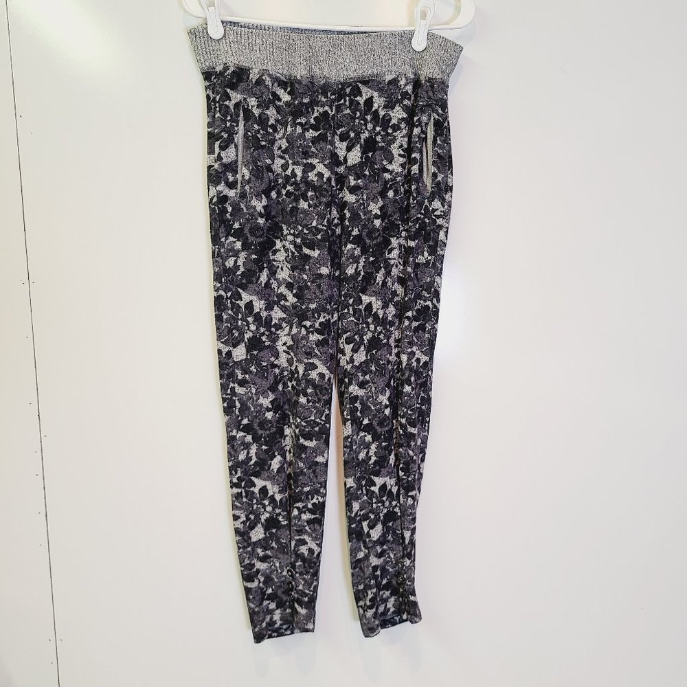 Anthropologie Saturday Sunday Gray Floral Knit Lounge Pants Womens Extra Small